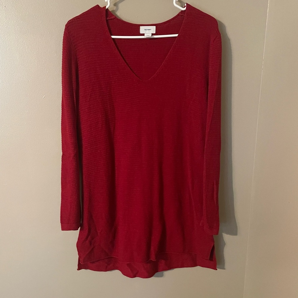 Old Navy Deep Red Long Sleeve V-Neck Sweater